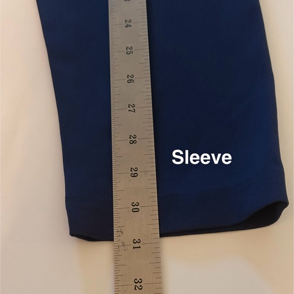 NWT Josephine Chaus Collection Marine Blue Women’s Size 16 Top W One Button - Picture 8 of 16